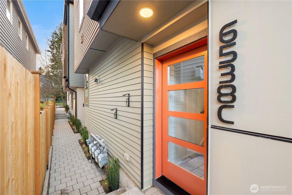 Photo of 6538 C Latona Avenue NE, Seattle, WA 98115 (MLS # 2495636)