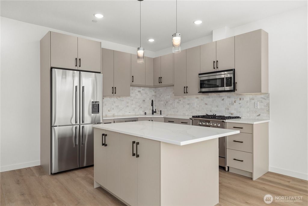 Photo of 6538 C Latona Avenue NE, Seattle, WA 98115 (MLS # 2495636)