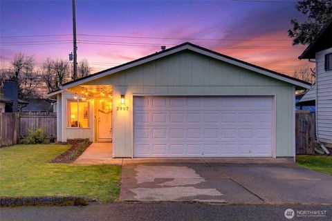 Photo of 3907 NE 133rd Ave. Ave, Vancouver, WA 98682 (MLS # 2480251)