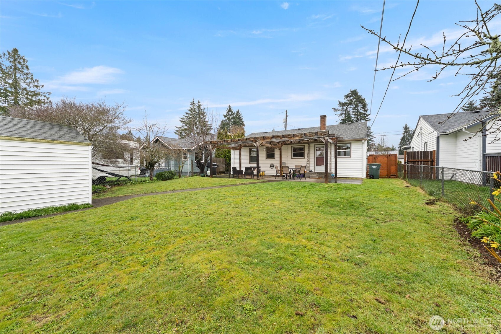 2520 Mtn View Avenue W