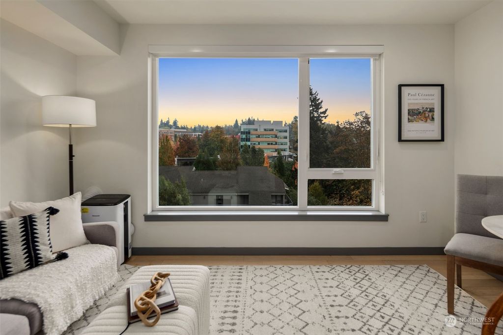 Photo of 11903 NE 128th St St #410, Kirkland, WA 98034 (MLS # 2304149)