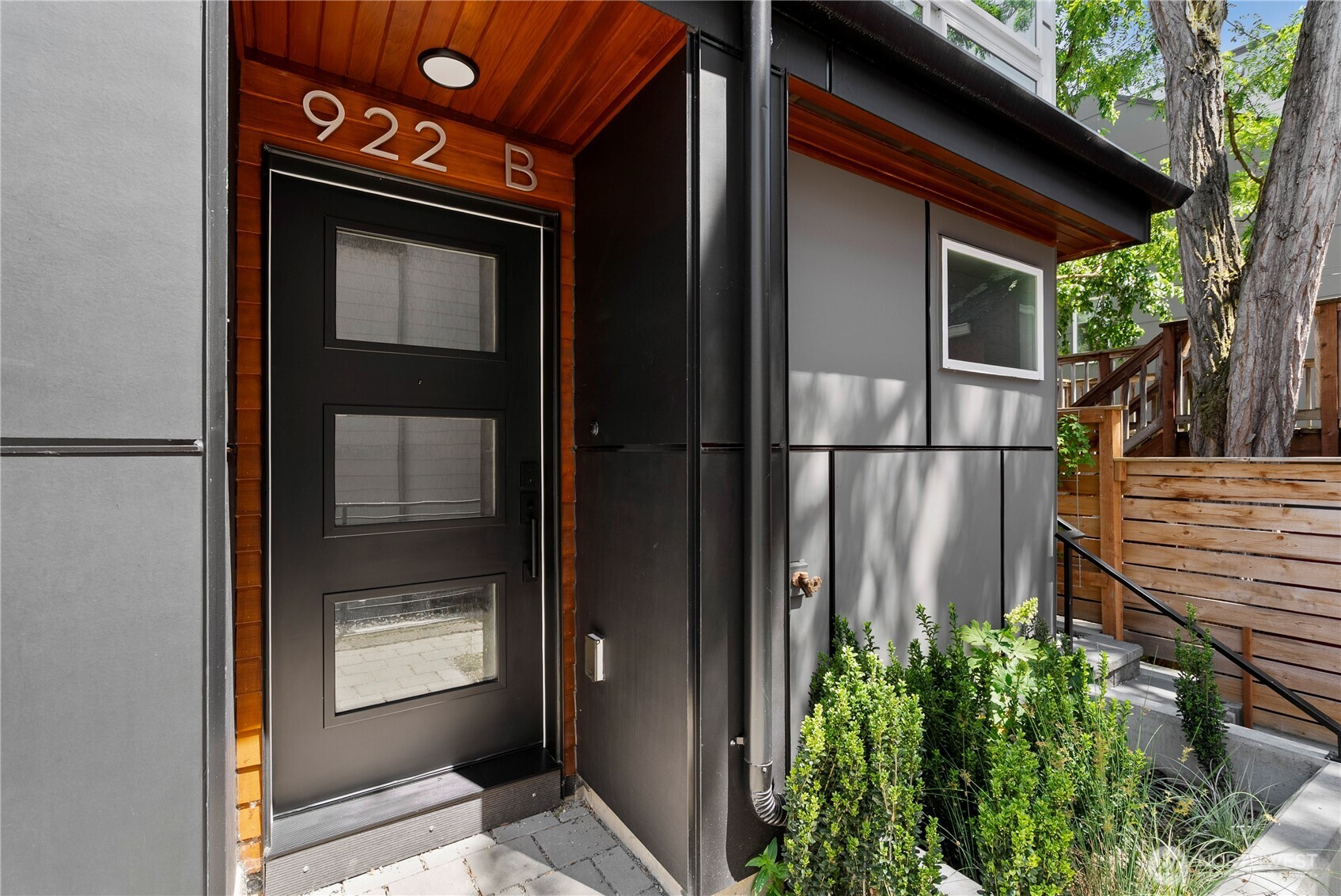 922 N 35th Street