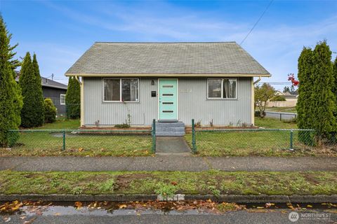 Photo of 831 E 56th Street, Tacoma, WA 98404 (MLS # 2454801)