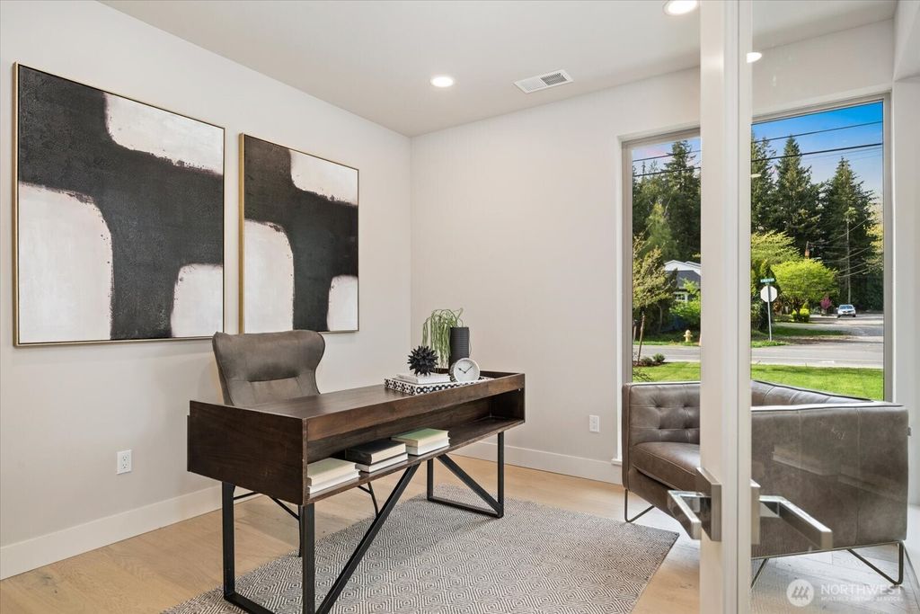 Photo of 12861 NE 104th Street, Kirkland, WA 98033 (MLS # 2364438)