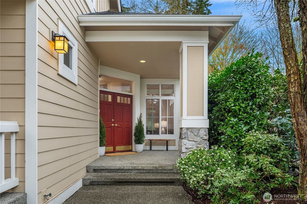 Photo of 2687 230th Avenue SE, Sammamish, WA 98075 (MLS # 2494242)