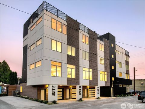 4508 S Orcas Street Unit E, Seattle, WA 98118 - MLS#: 2320405