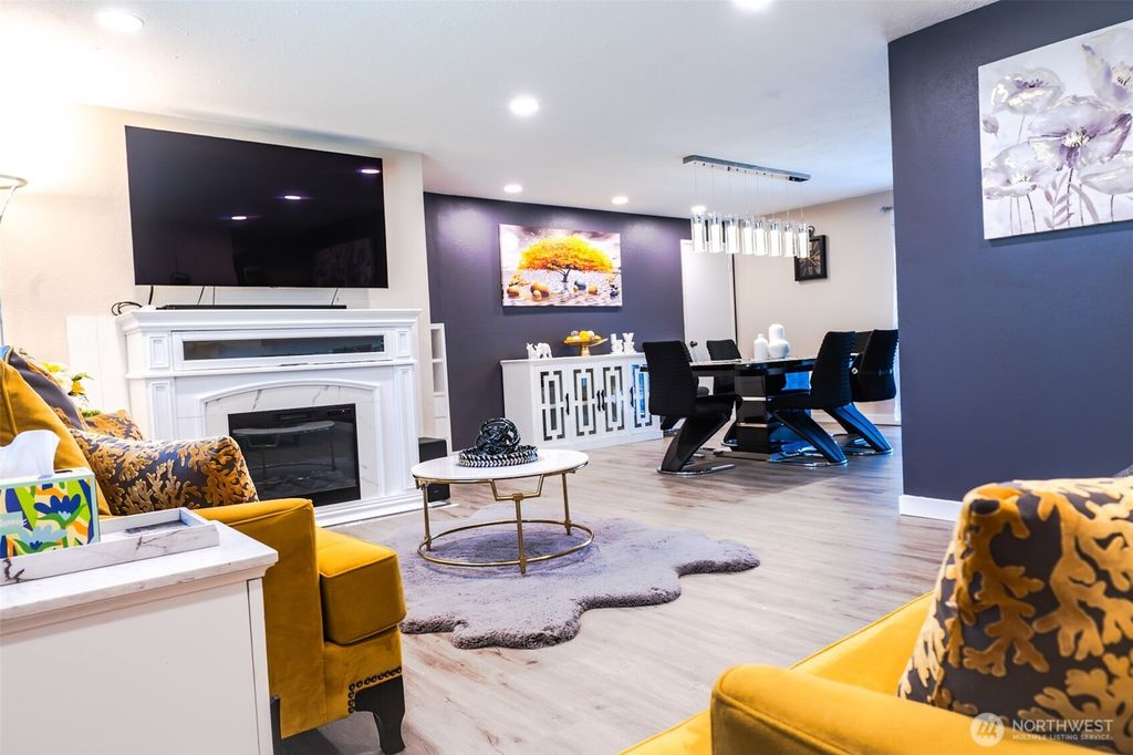 Photo of 22941 105th Avenue SE, Kent, WA 98031 (MLS # 2499053)