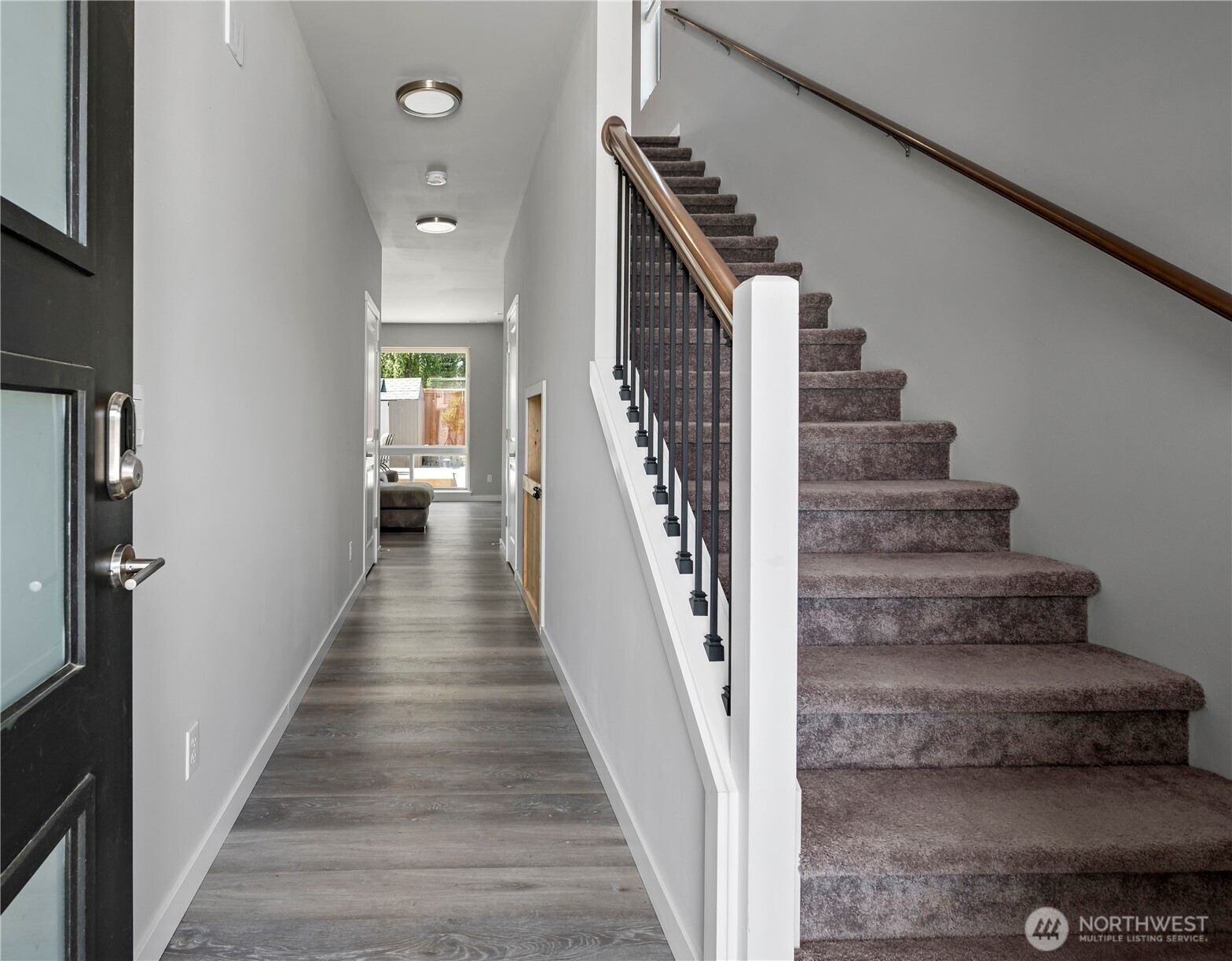 315 SW 315 Ballast Way