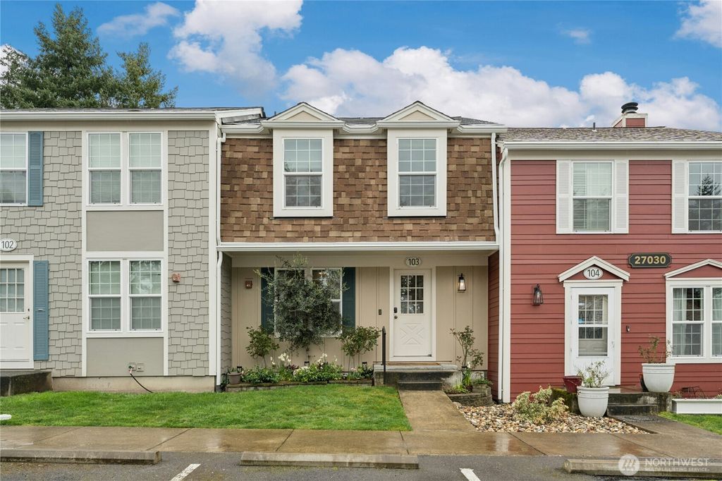 Photo of 27030 47th Avenue S #103, Kent, WA 98032 (MLS # 2493167)