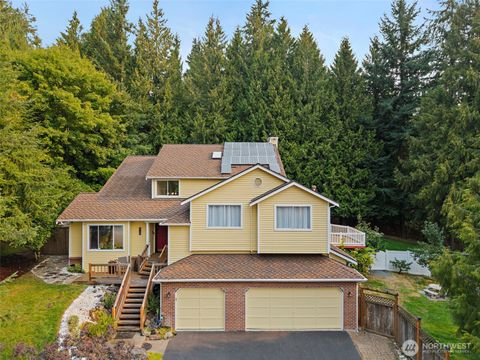 Photo of 929 187th Place SW, Lynnwood, WA 98036 (MLS # 2430773)