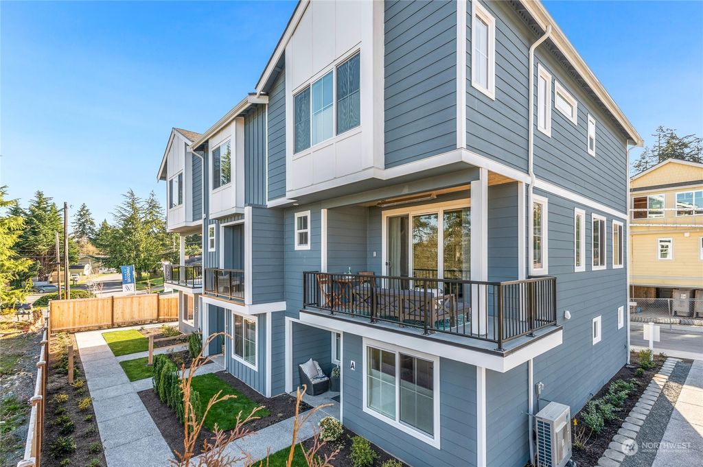 Photo of 22923 80th Park W #17C, Edmonds, WA 98026 (MLS # 2125661)