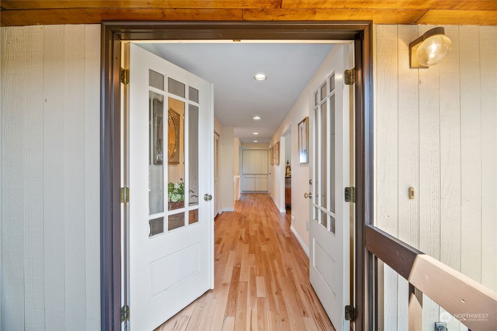 Photo of 5118 27th Avenue W, Everett, WA 98203 (MLS # 2064875)