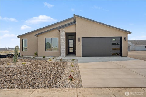 Photo of 703 N Street NE, Quincy, WA 98848 (MLS # 2579557)