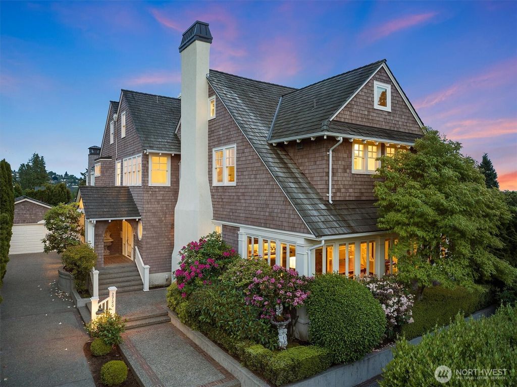 Photo of 2720 W Galer Street, Seattle, WA 98199 (MLS # 2424659)