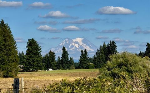 A home in Yelm