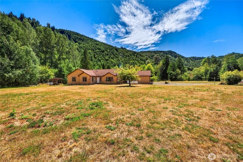 Photo of 133 Lost Creek Drive, Glenoma, WA 98336 (MLS # 2562844)