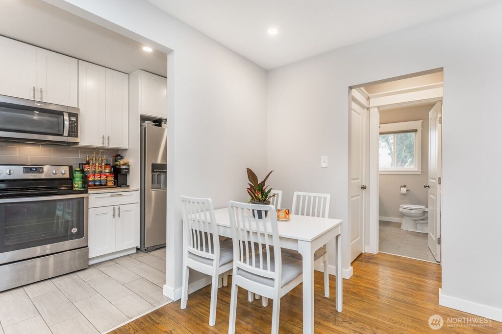 listing image 9362221969516127855