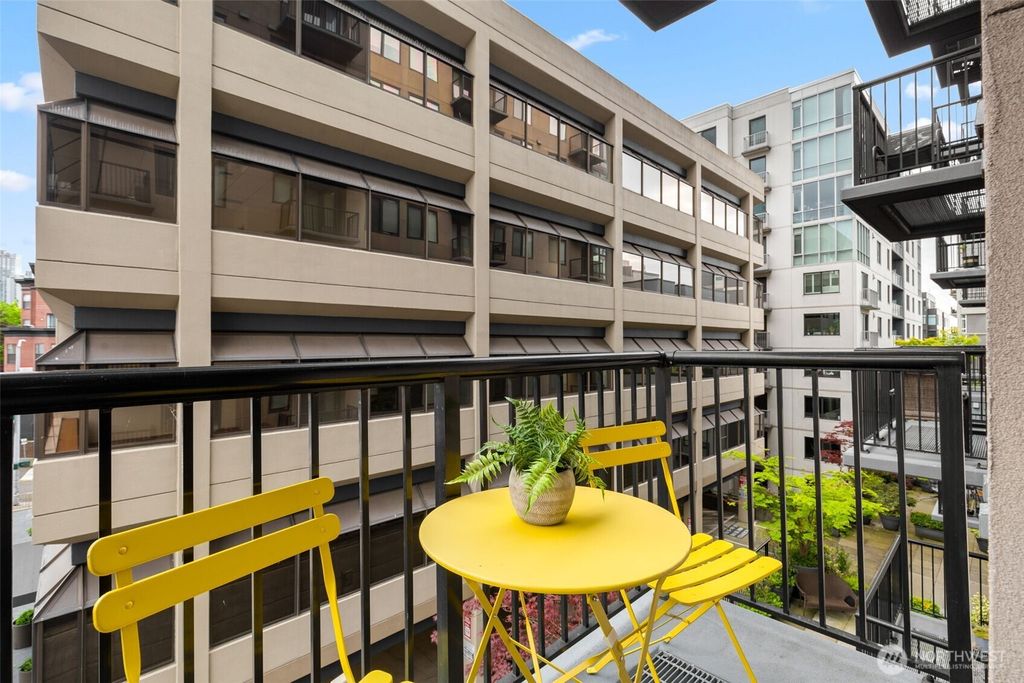 Photo of 2721 1st Avenue #407, Seattle, WA 98121 (MLS # 2373616)