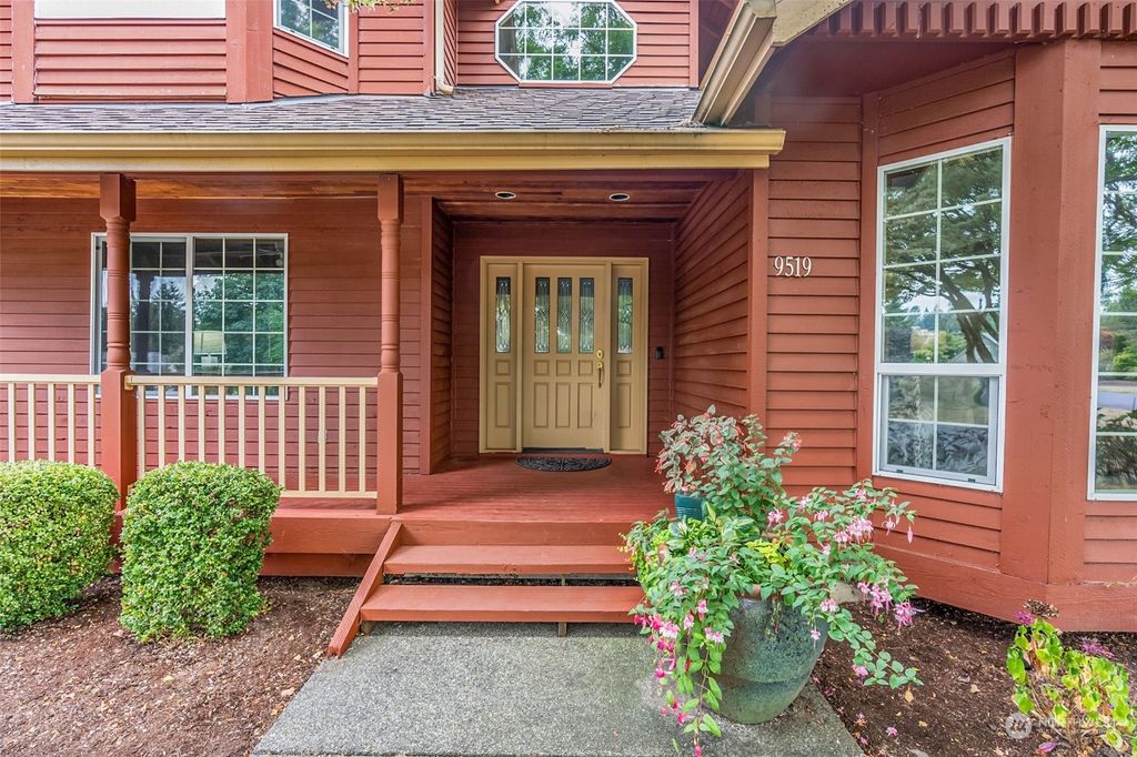 Photo of 9519 150th Street SE, Snohomish, WA 98296 (MLS # 1996307)