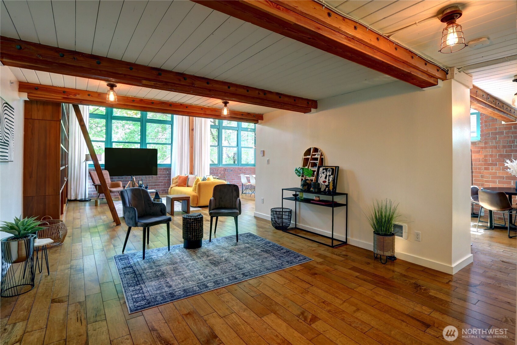 66 Bell Street 102