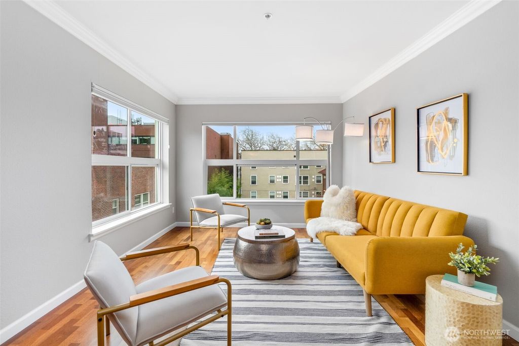 Photo of 621 5th Avenue N #403, Seattle, WA 98109 (MLS # 2490734)