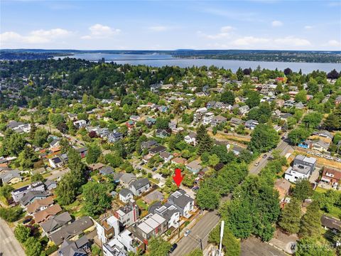 Photo of 1401 29th Avenue, Seattle, WA 98122 (MLS # 2546048)