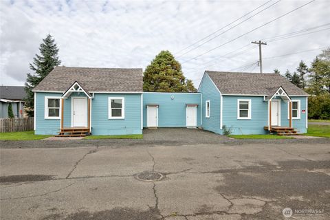 Photo of 909 Wood Avenue, Hoquiam, WA 98550 (MLS # 2444133)