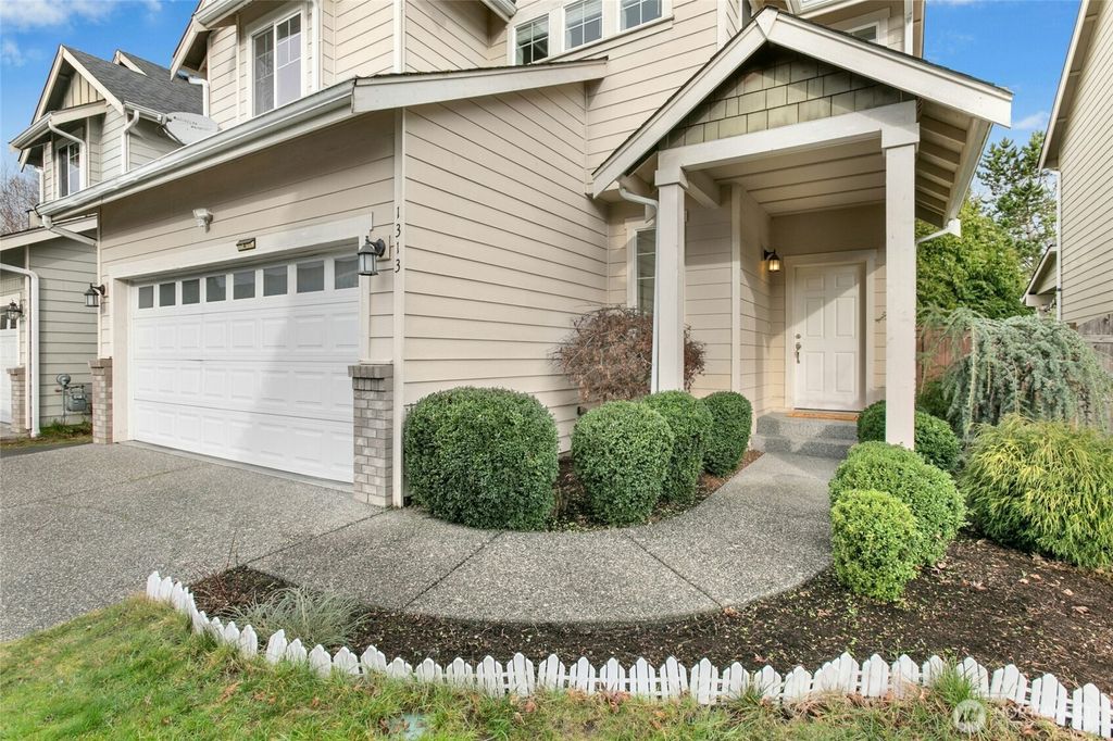 Photo of 1313 173rd Place SE, Bothell, WA 98012 (MLS # 2477485)