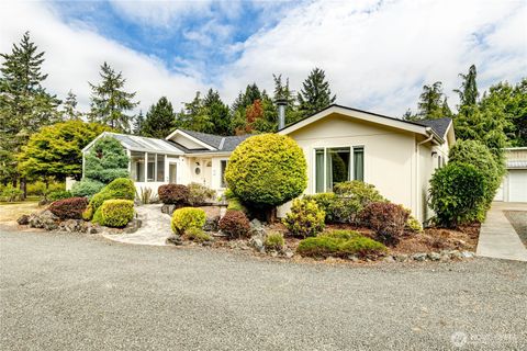 Photo of 62 Johnson Road, Port Angeles, WA 98363 (MLS # 2420825)