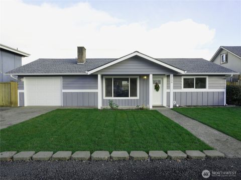 Photo of 2126 Adams Street, Shelton, WA 98584 (MLS # 2465295)