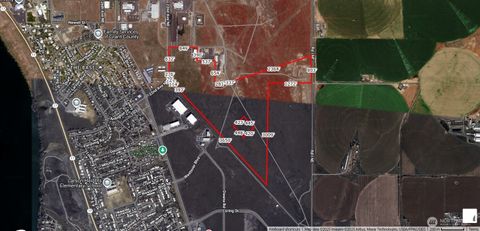 Photo of 0 22nd Ave NE, Moses Lake, WA 98837 (MLS # 2459829)