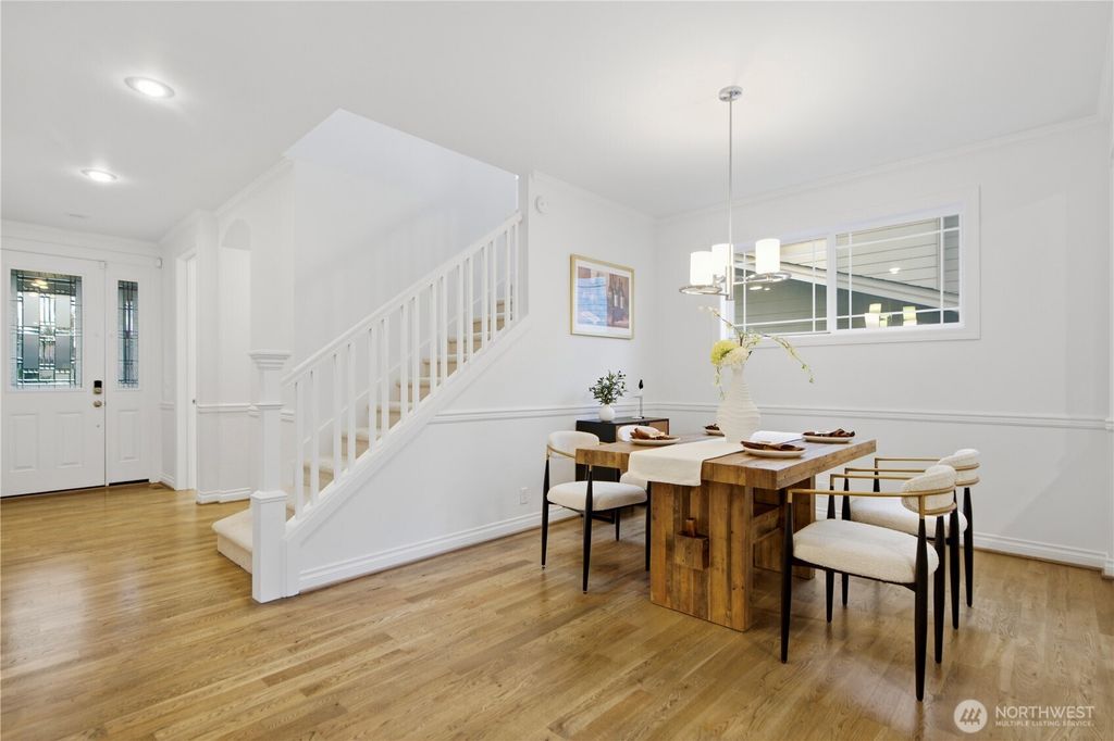 Photo of 4719 NE 2nd Street, Renton, WA 98059 (MLS # 2490974)