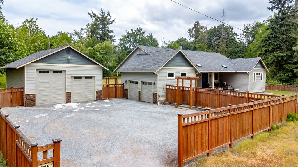 Photo of 35604 Military Road S, Auburn, WA 98001 (MLS # 2128257)
