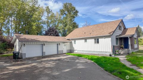 Photo of 7428 12th Avenue E, Tacoma, WA 98404 (MLS # 2441058)