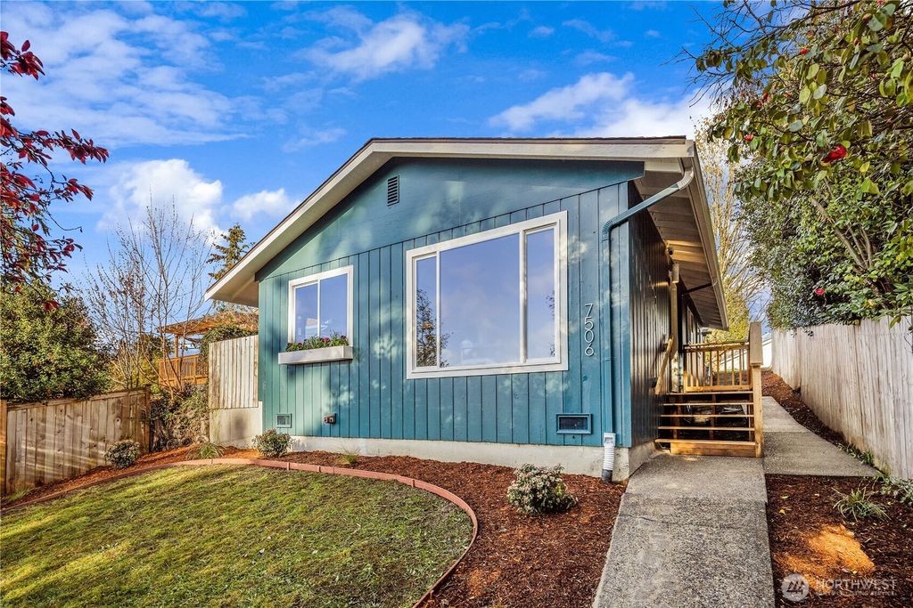 Photo of 7506 13th Avenue SW, Seattle, WA 98106 (MLS # 2358670)