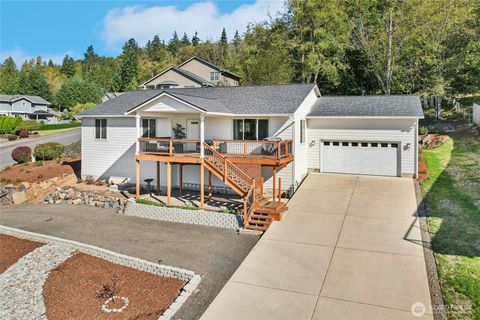 9 Curtis Lane Longview WA 98632