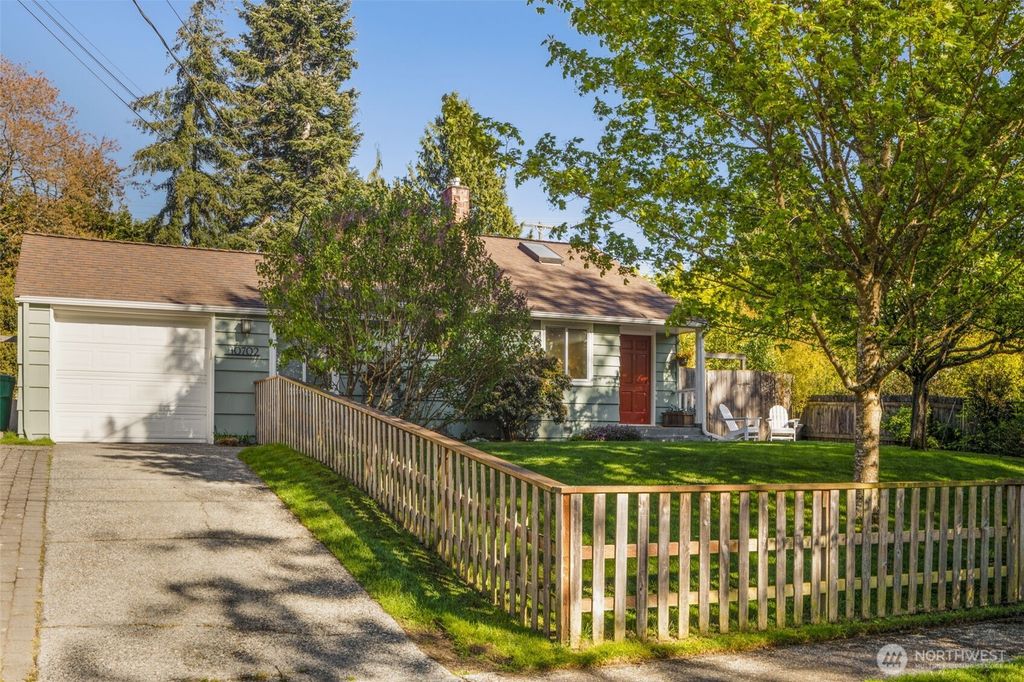 Photo of 10702 4th Avenue NW, Seattle, WA 98177 (MLS # 2364662)