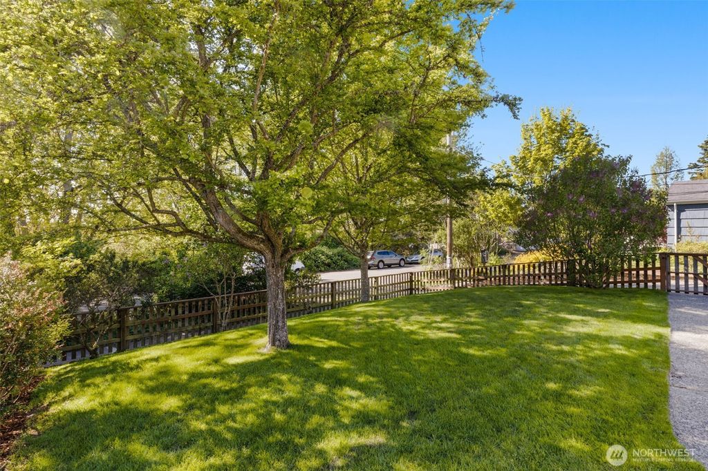 Photo of 10702 4th Avenue NW, Seattle, WA 98177 (MLS # 2364662)