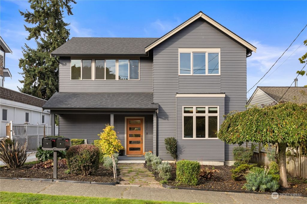 Photo of 3821 19th Avenue SW, Seattle, WA 98106 (MLS # 2167281)