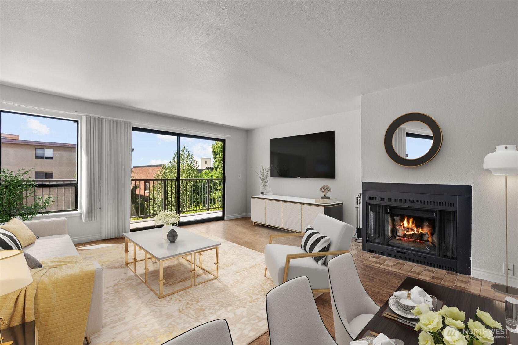 500 W Roy Street W103