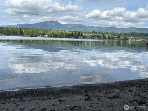 Photo of 23415 Coots Cove Lane, Mount Vernon, WA 98274 (MLS # 2557599)