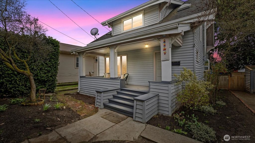 Photo of 1127 NW 65th Street, Seattle, WA 98117 (MLS # 2354461)