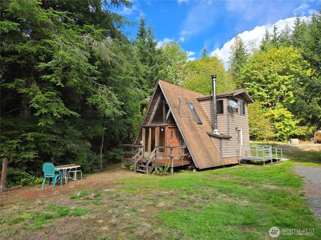 Photo of 23417 N River Drive, Granite Falls, WA 98252 (MLS # 2439839)