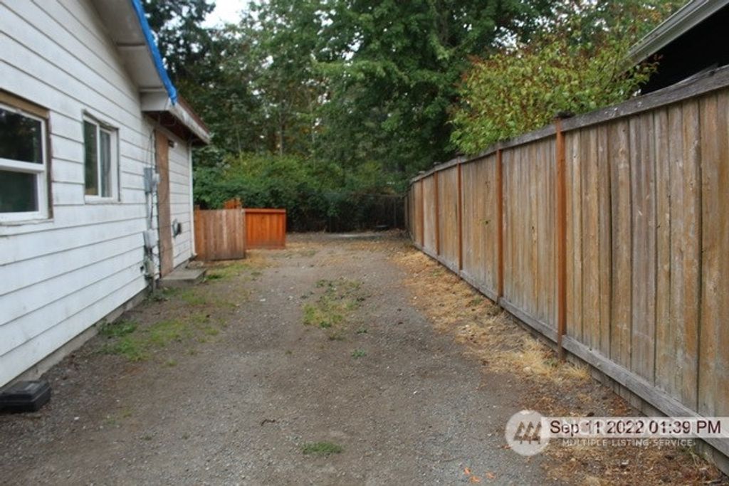 Photo of 29847 42nd Avenue S, Auburn, WA 98001 (MLS # 1998509)
