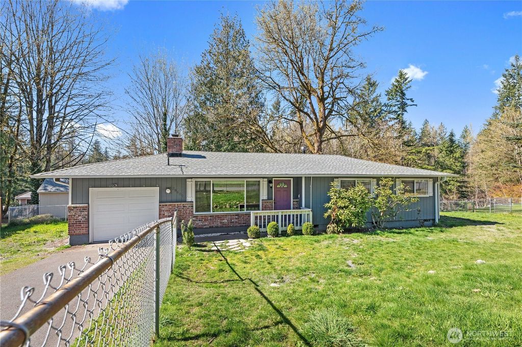 Photo of 28600 SE 226th Street, Maple Valley, WA 98038 (MLS # 2505598)