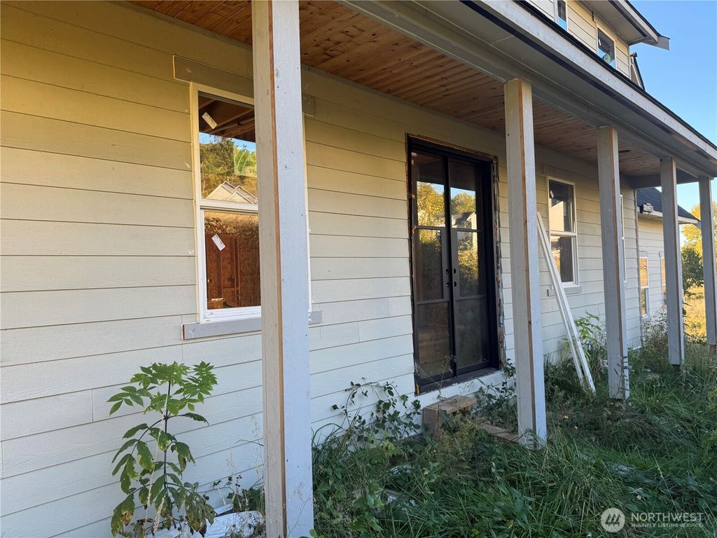 Photo of 11305 73rd Avenue NE, Arlington, WA 98223 (MLS # 2444985)