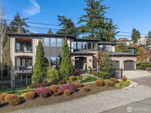 Photo of 6518 SE 28th Street, Mercer Island, WA 98040 (MLS # 2503463)