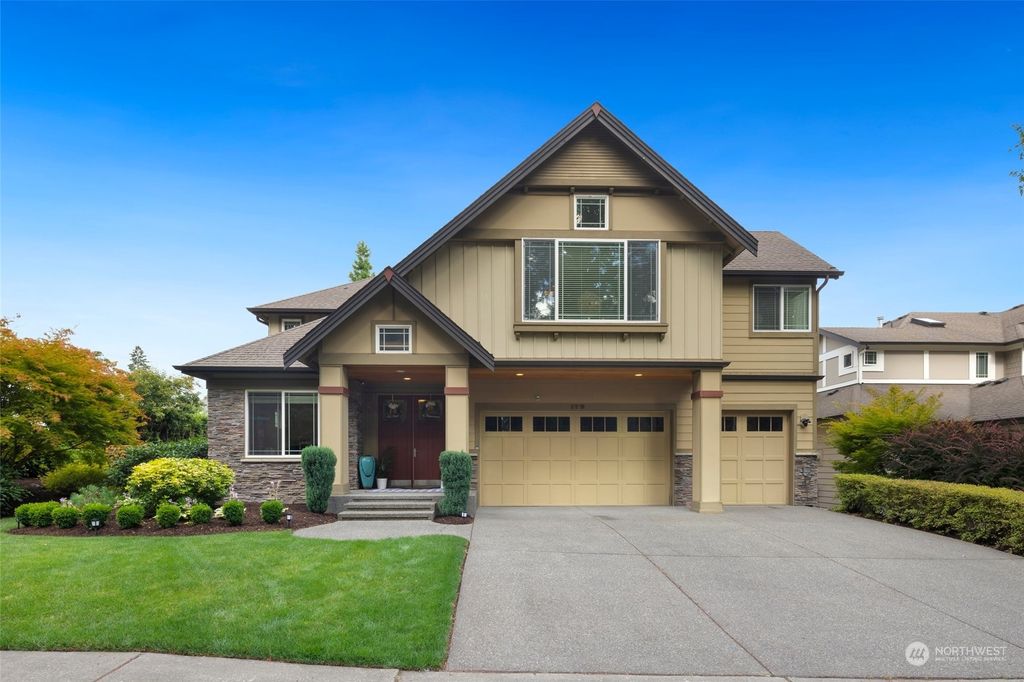 Photo of 172 Hoquiam Avenue NE, Renton, WA 98059 (MLS # 2269970)