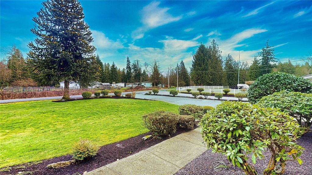 Photo of 22128 Bulson Road, Mount Vernon, WA 98274 (MLS # 2476799)