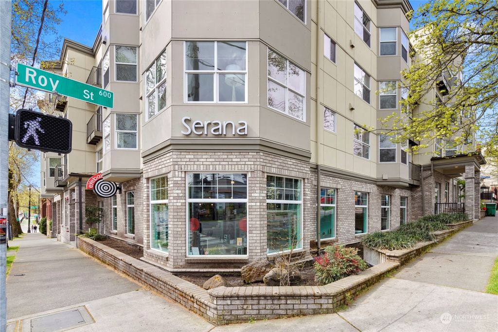 Photo of 621 5th Avenue N #410, Seattle, WA 98109 (MLS # 2068278)